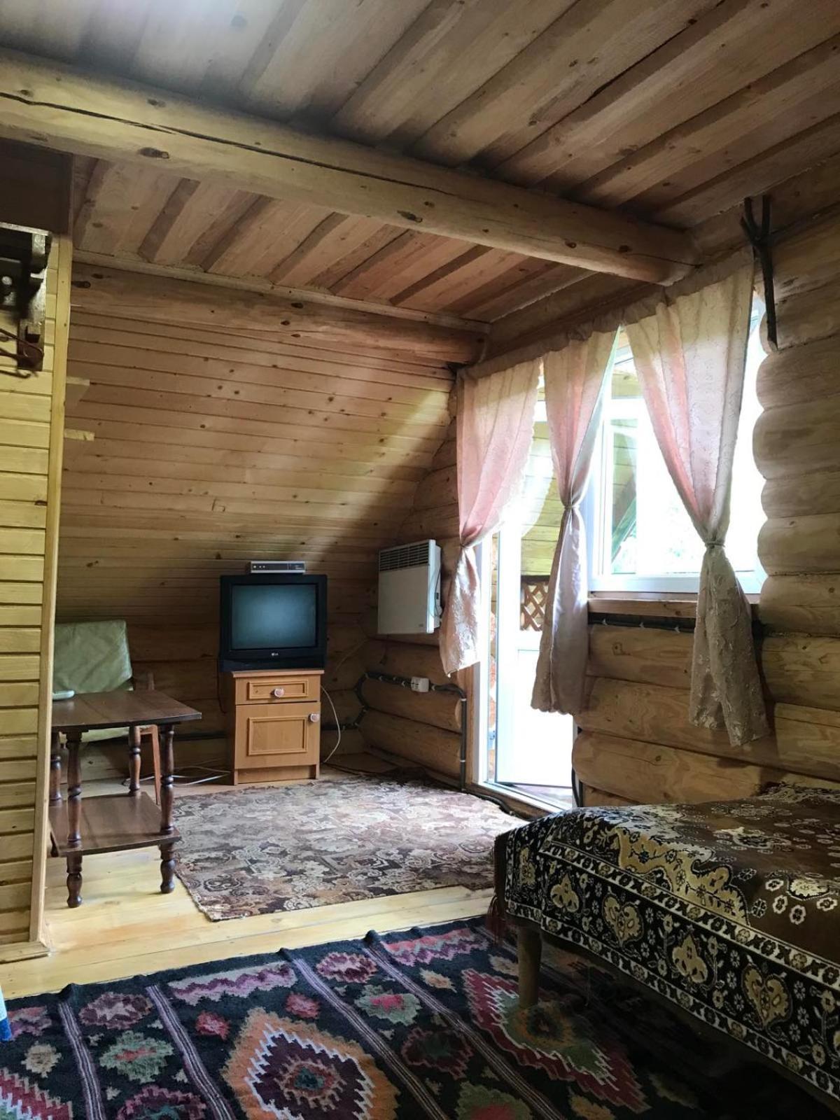 У Олега Verkhne-Studenyy Exterior foto